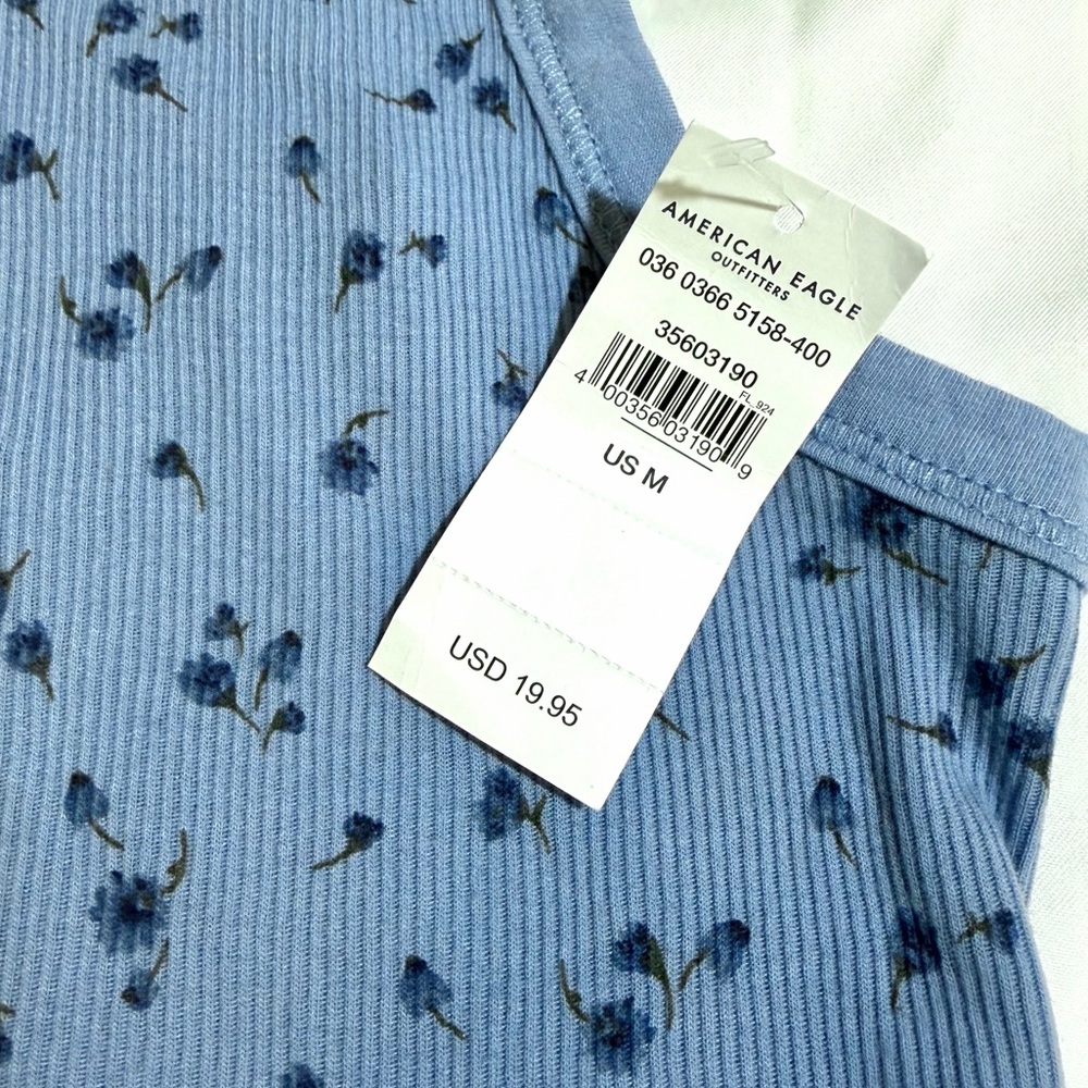 NWT AE Ribbed Blue Floral Print Tank Top - Medium - Picture 6 of 7
